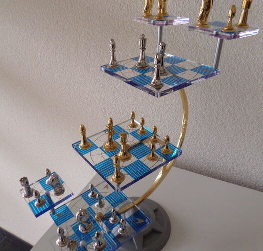 jugar ajedrez